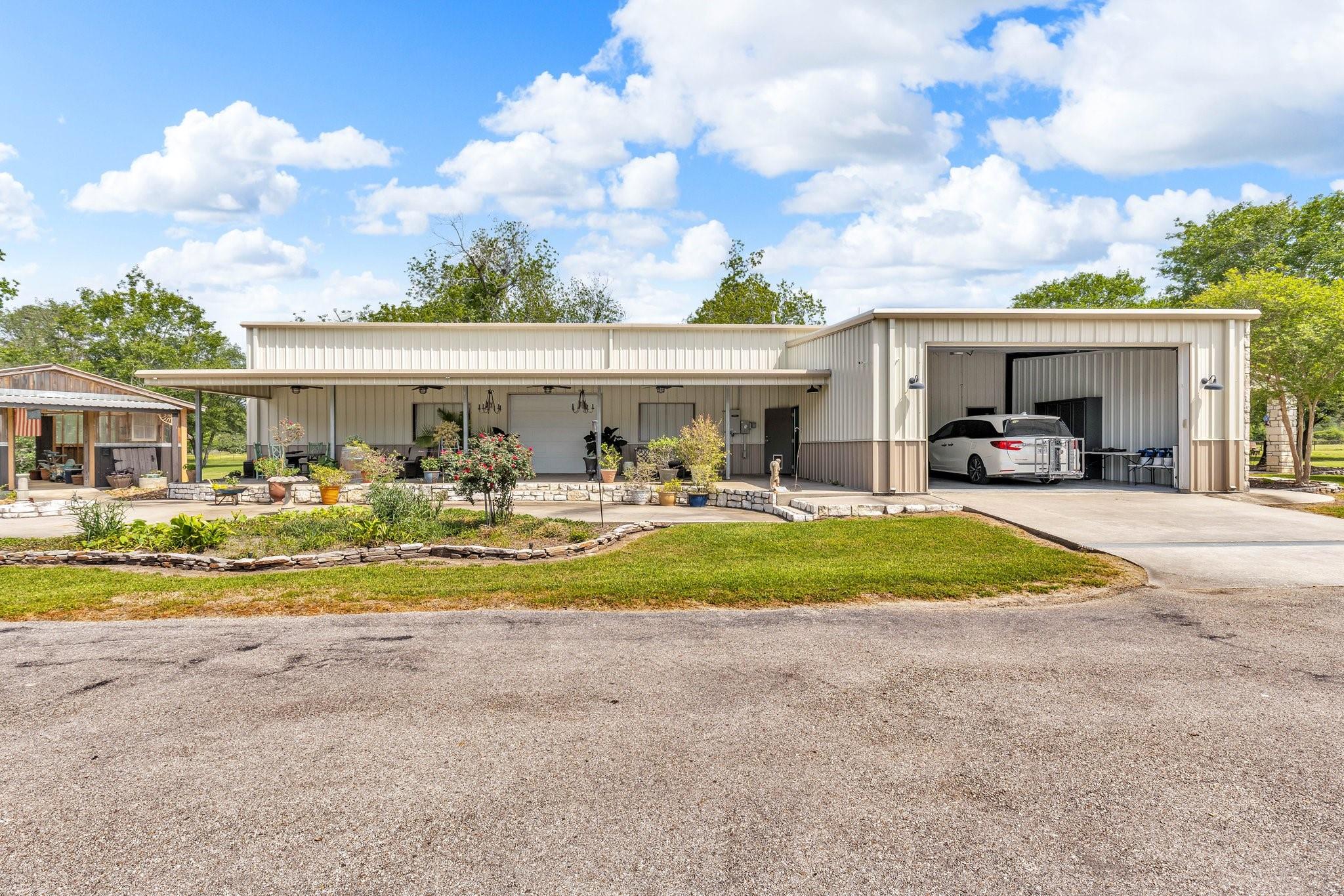 19019 Fm 2100 Road