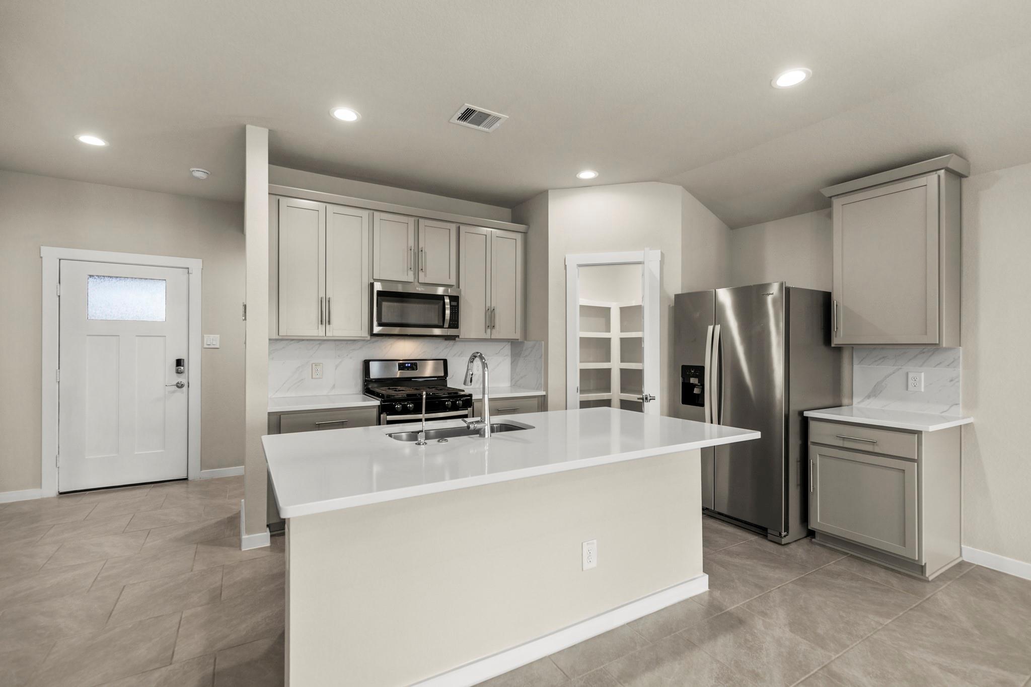 3915 Sparkman Lane