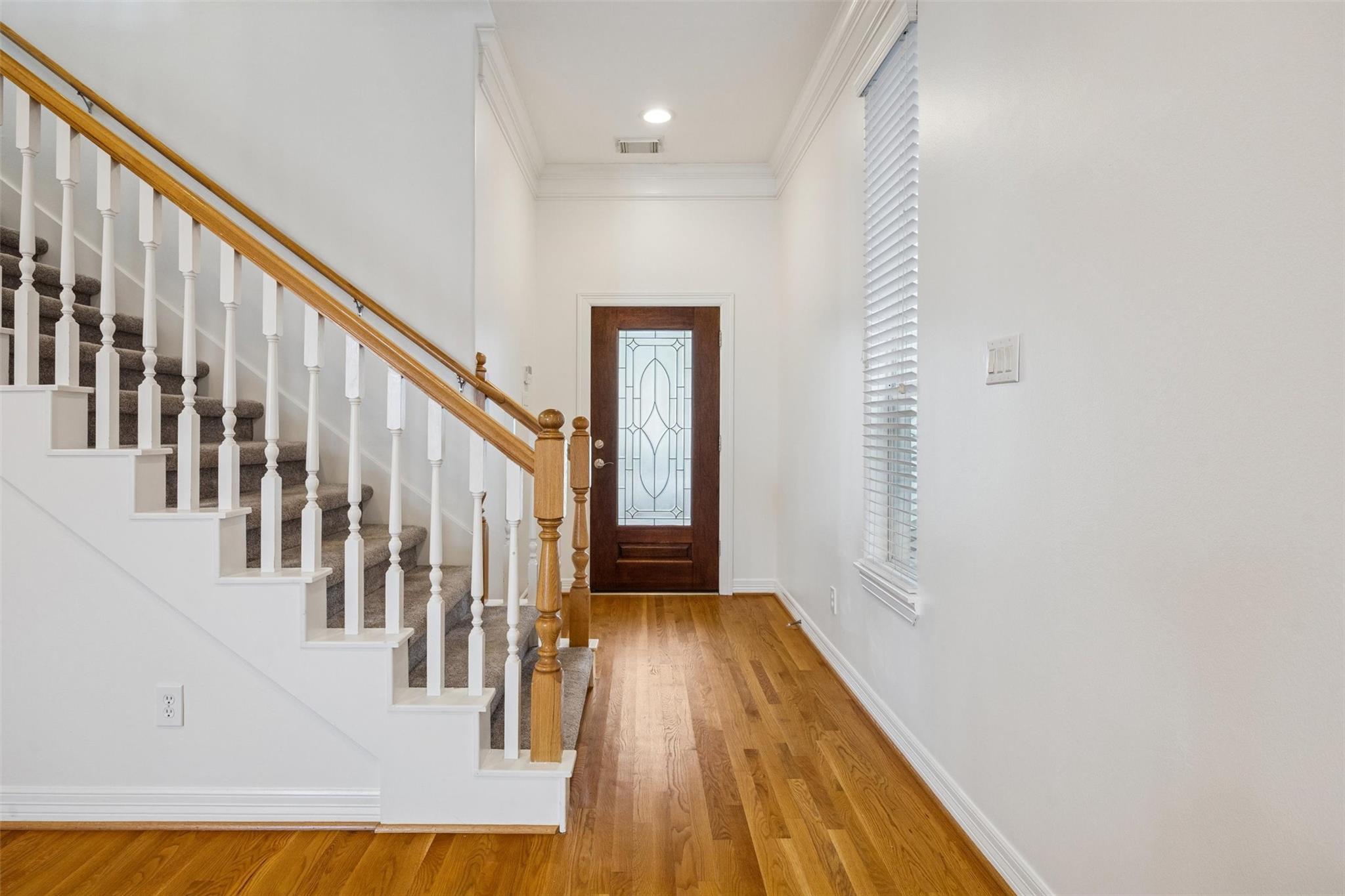 3322 Garden Crest Lane