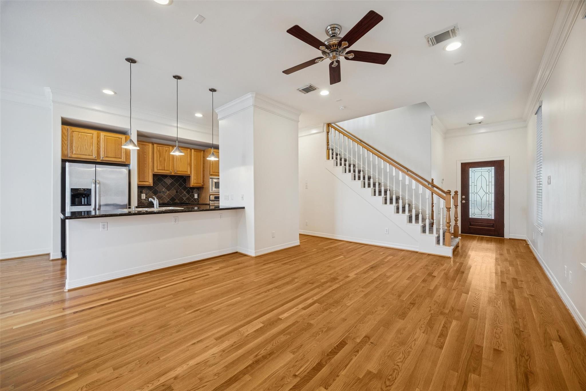 3322 Garden Crest Lane