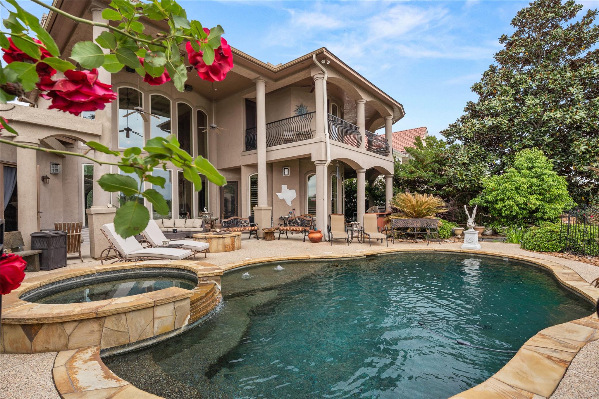 11348 Lake Oak Drive