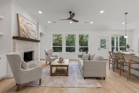 Photo of 241 Clear Springs, Trinity, TX 75862 (MLS # 30417622)