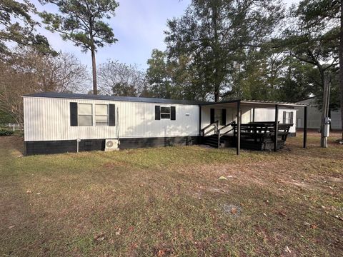 Photo of 9228 Sharyn Drive, Conroe, TX 77384 (MLS # 73614315)