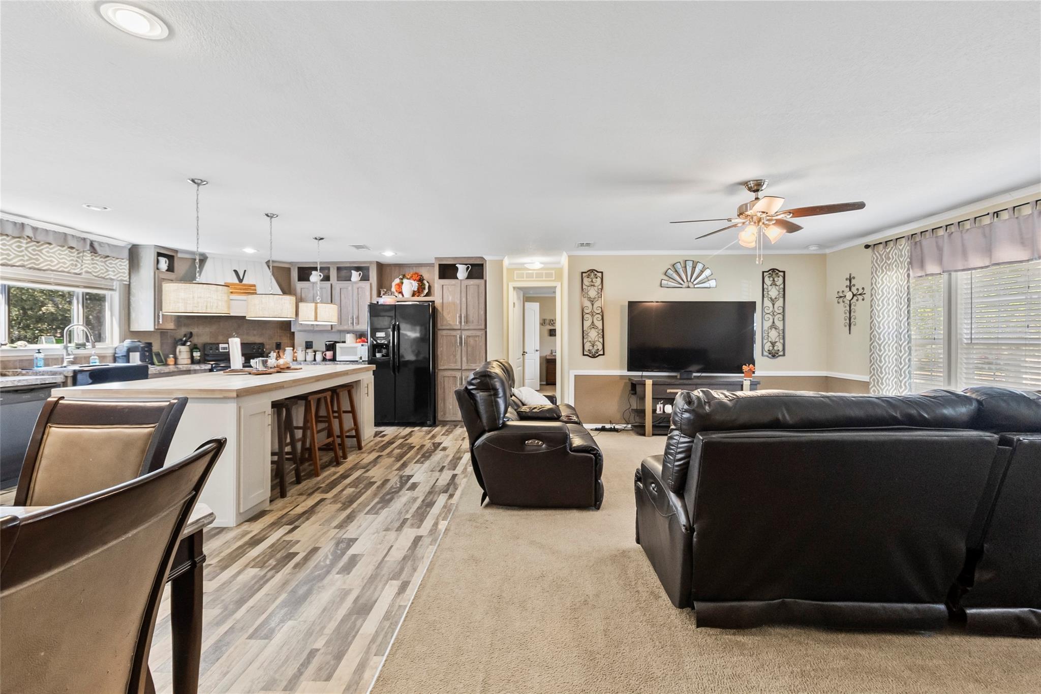 77 Twin Creek Drive