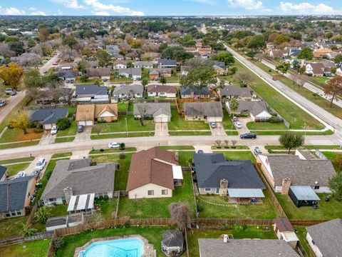 Tiny photo for 8702 Moonlight Forest Drive, Houston, TX 77088 (MLS # 8898136)