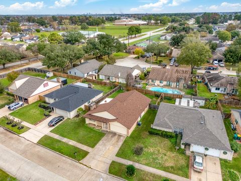 Tiny photo for 8702 Moonlight Forest Drive, Houston, TX 77088 (MLS # 8898136)
