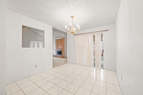 Tiny photo for 8702 Moonlight Forest Drive, Houston, TX 77088 (MLS # 8898136)