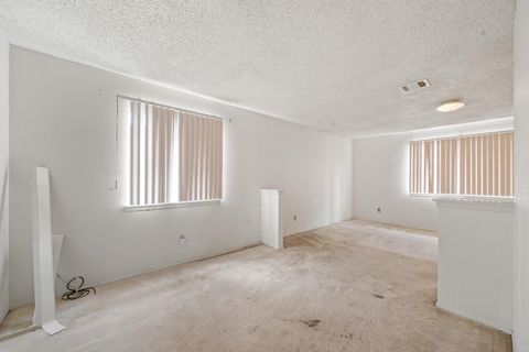 Tiny photo for 8702 Moonlight Forest Drive, Houston, TX 77088 (MLS # 8898136)