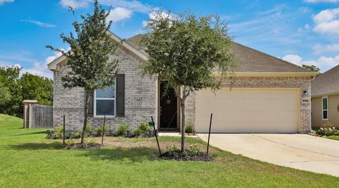 Photo of 5703 Texas Sage Drive, Rosenberg, TX 77469 (MLS # 33506477)