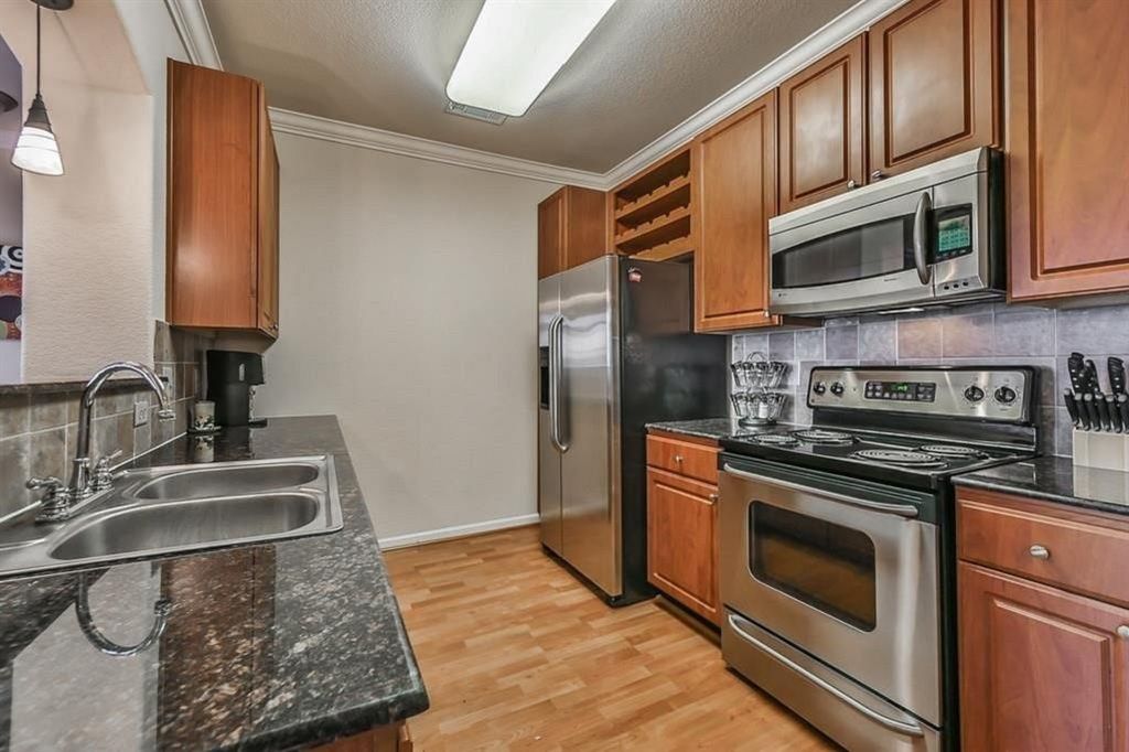 Photo of 1711 Old Spanish Trail #419, Houston, TX 77054 (MLS # 93752797)