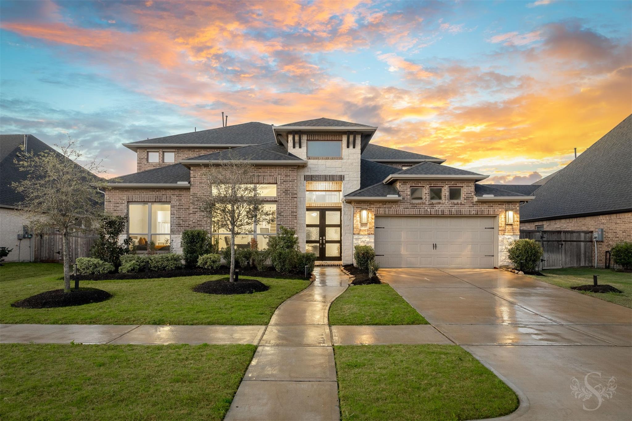 5722 Logan Ridge Lane