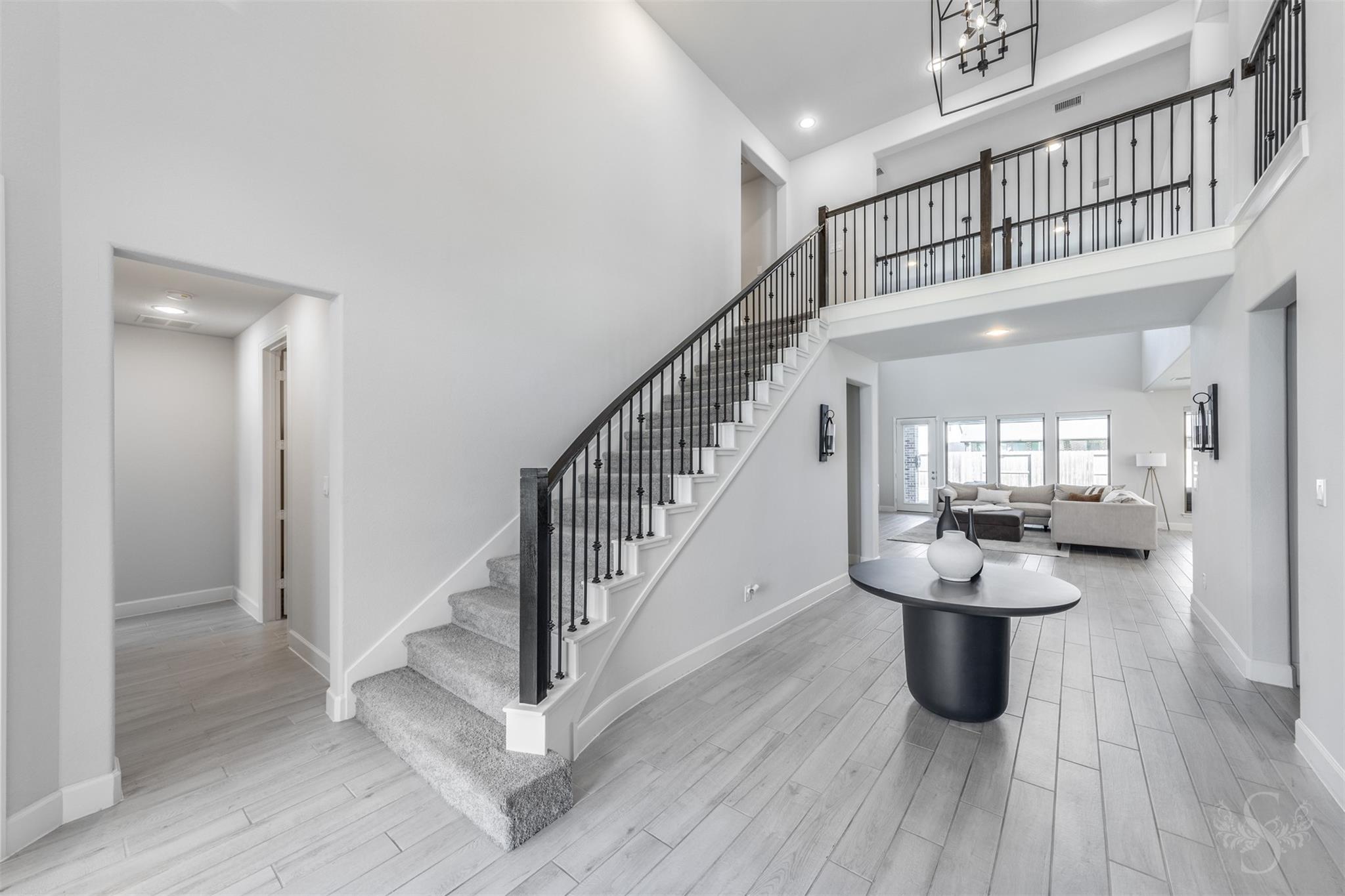 5722 Logan Ridge Lane