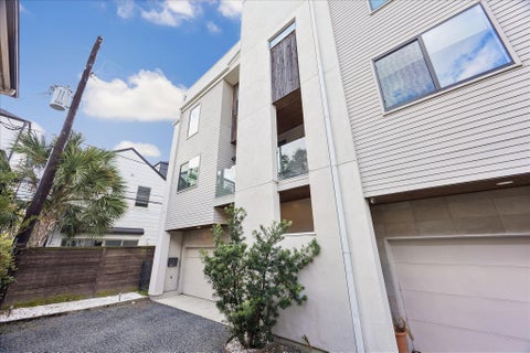 Photo of 607 W Polk Street #C, Houston, TX 77019 (MLS # 84316257)