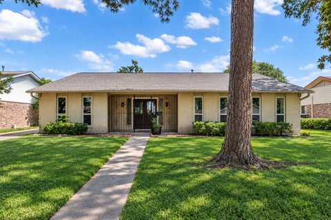Photo of 7311 Lacy Hill Drive, Hockley, TX 77036 (MLS # 3079889)