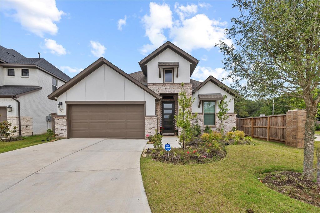 Photo of 8727 Gleaming Village Way, Richmond, TX 77406 (MLS # 39108851)