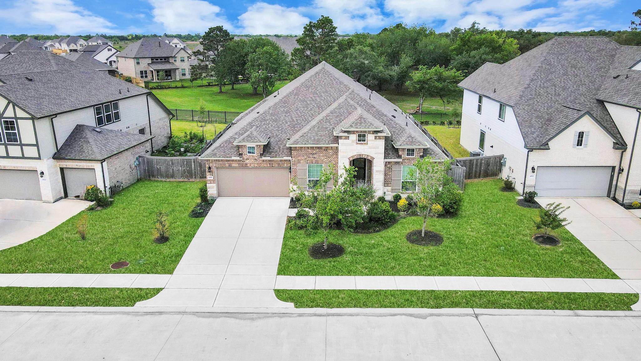 4916 Autumn Hills Trail