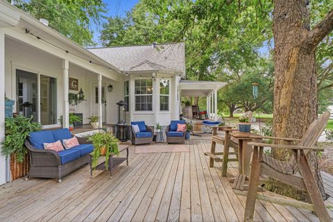 Tiny photo for 26203 Penguin Street, Magnolia, TX 77355 (MLS # 49292336)