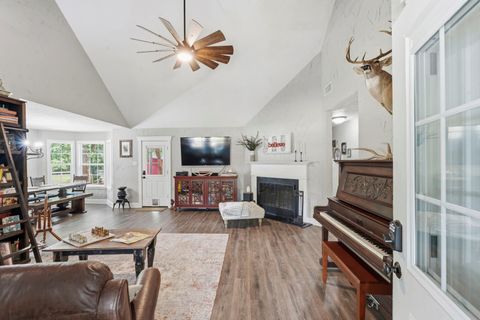 Tiny photo for 26203 Penguin Street, Magnolia, TX 77355 (MLS # 49292336)