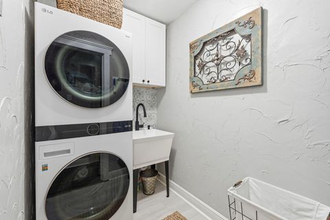 Tiny photo for 26203 Penguin Street, Magnolia, TX 77355 (MLS # 49292336)