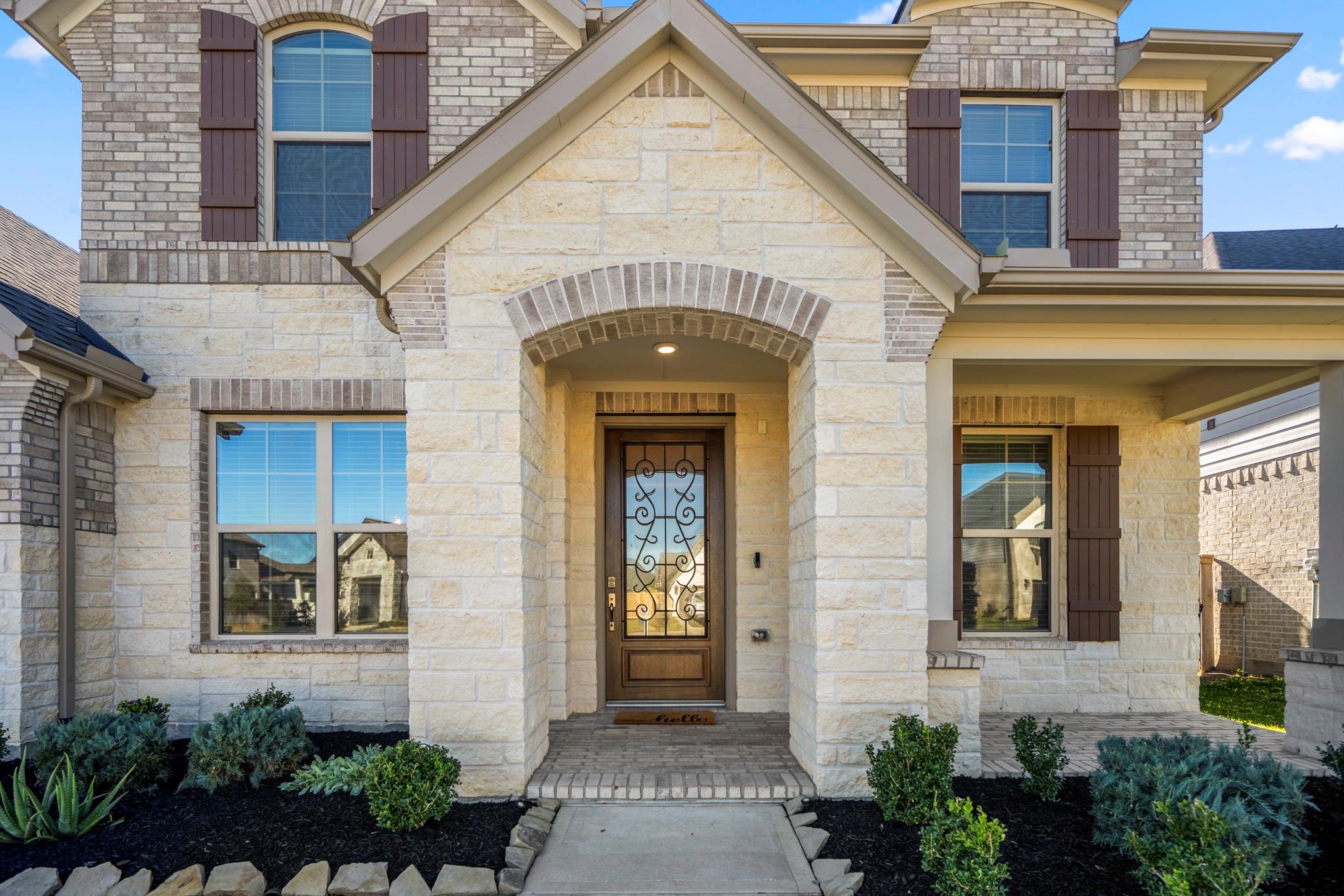 19023 Dappled Mare Circle