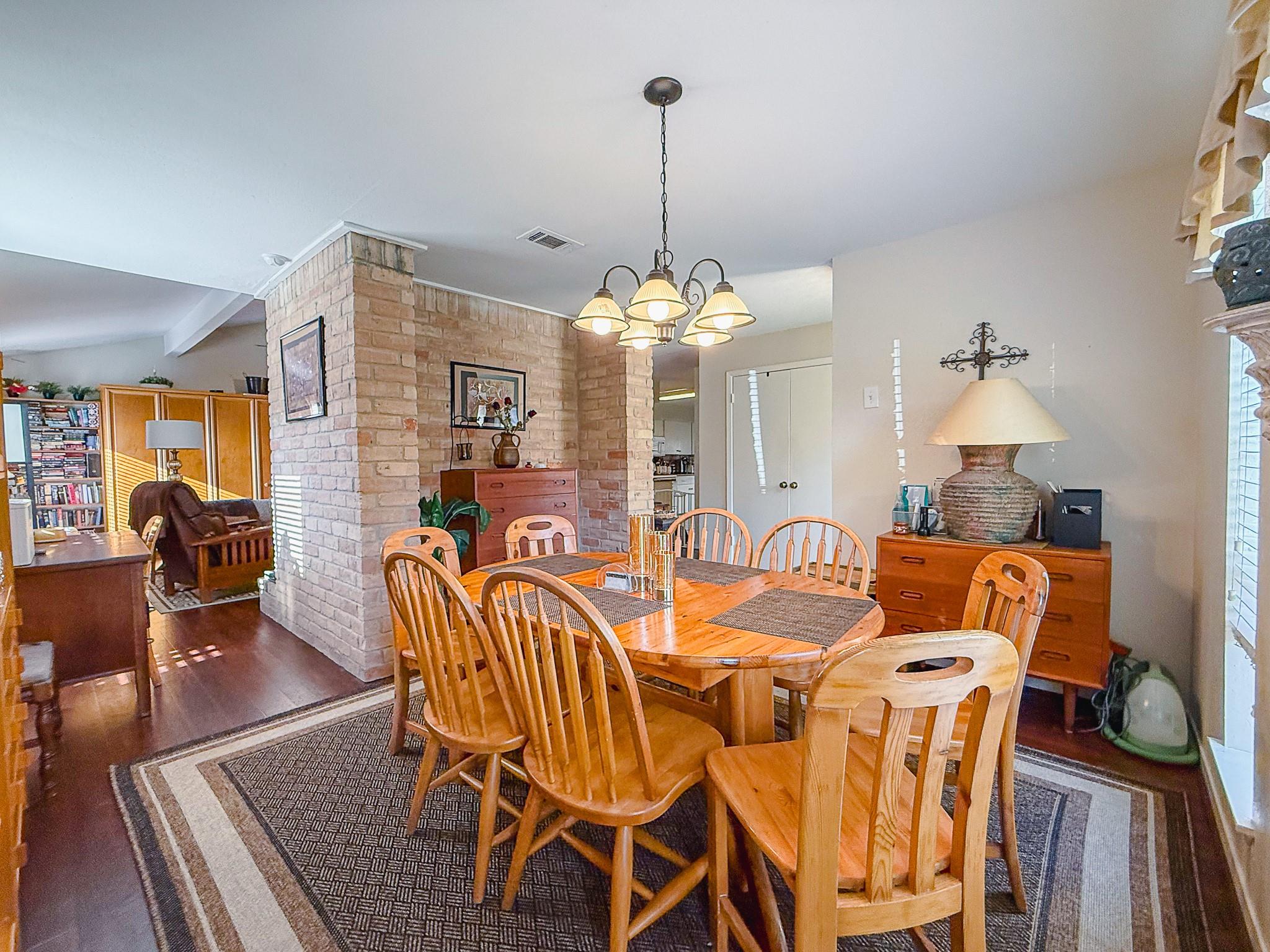 3306 Hunterwood Drive