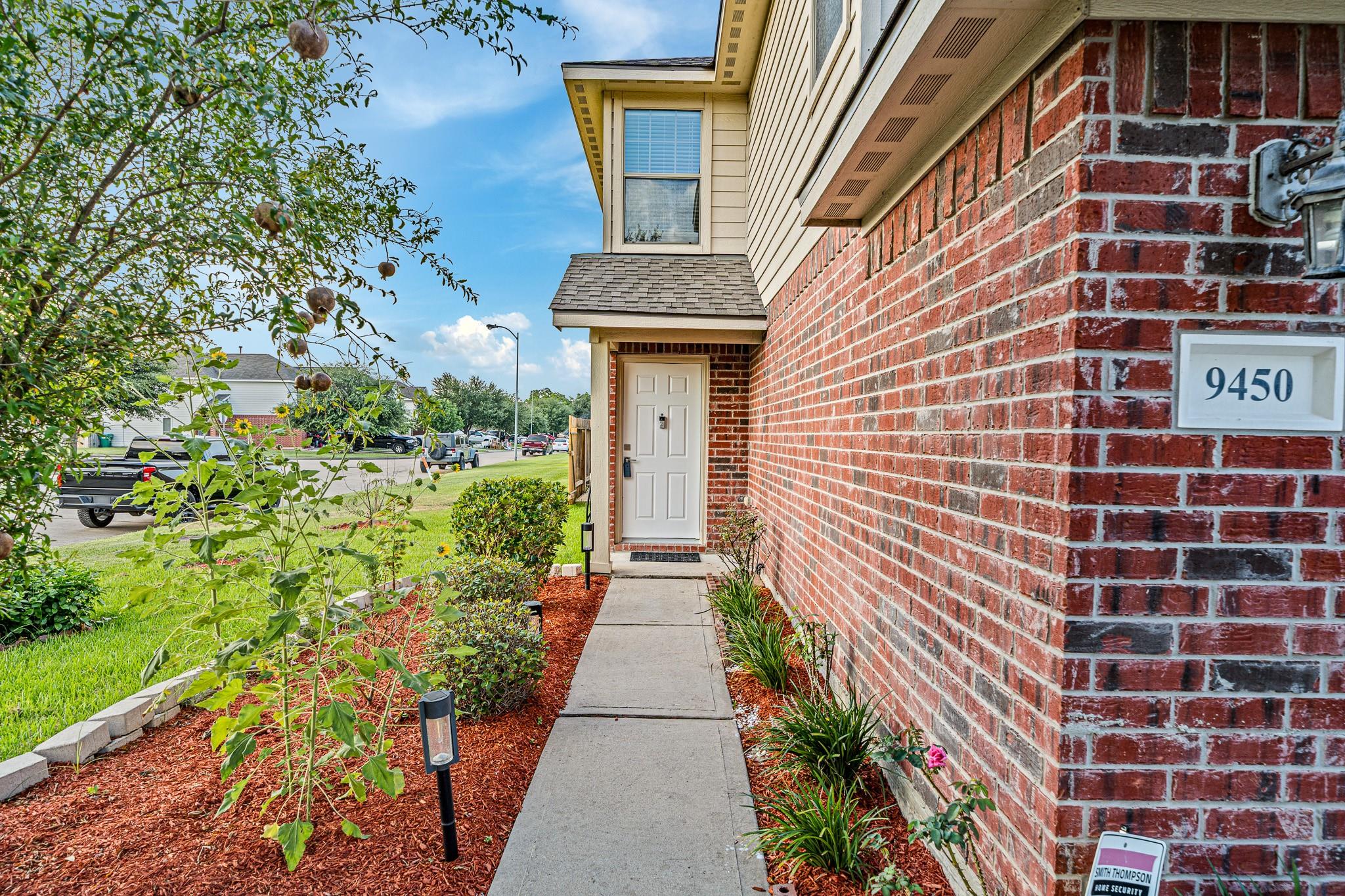 9450 Sunflower Ridge Lane