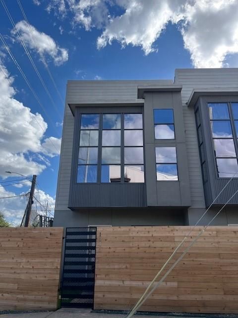 Photo of 1045 Bonner Street, Houston, TX 77007 (MLS # 65623945)