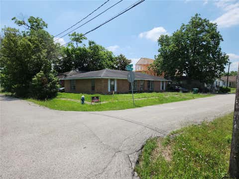 Homes For Sale - 2101 Briley Street<br/> Houston, TX 77004