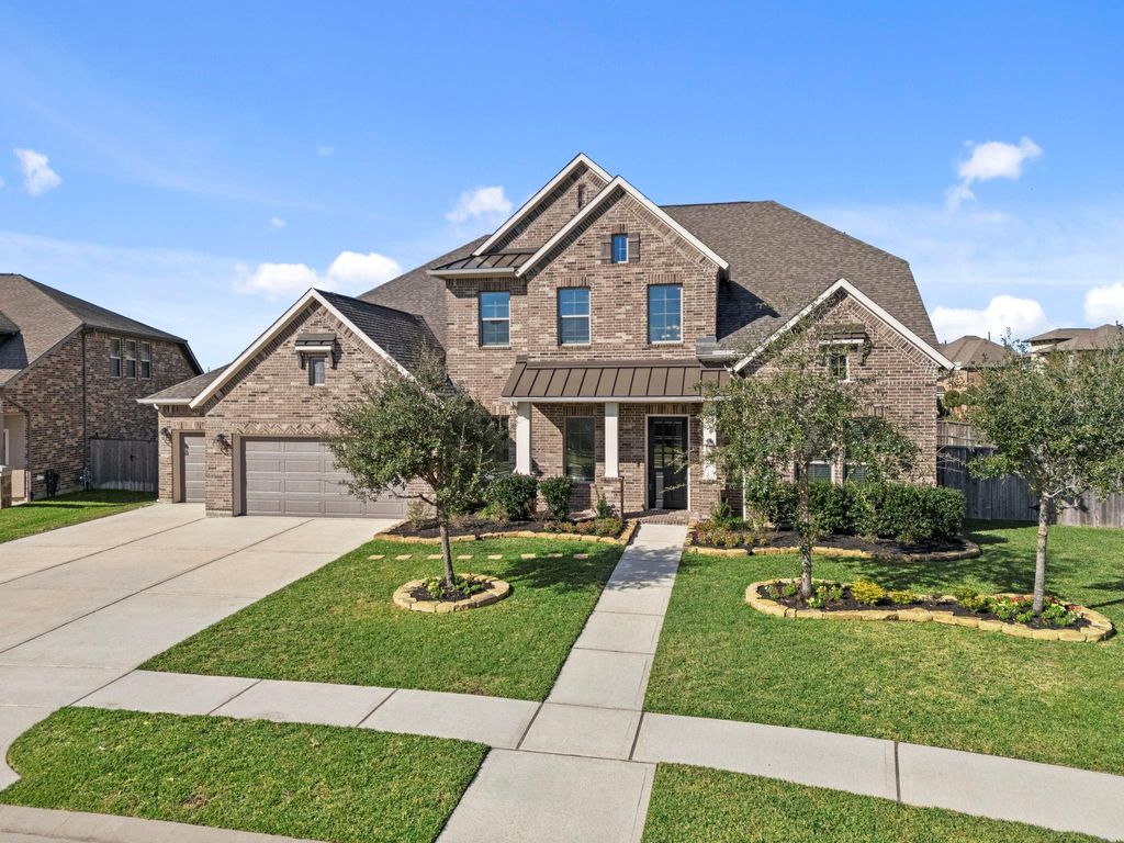 Photo of 18935 Wild Thornberry Drive, Tomball, TX 77377 (MLS # 68656524)