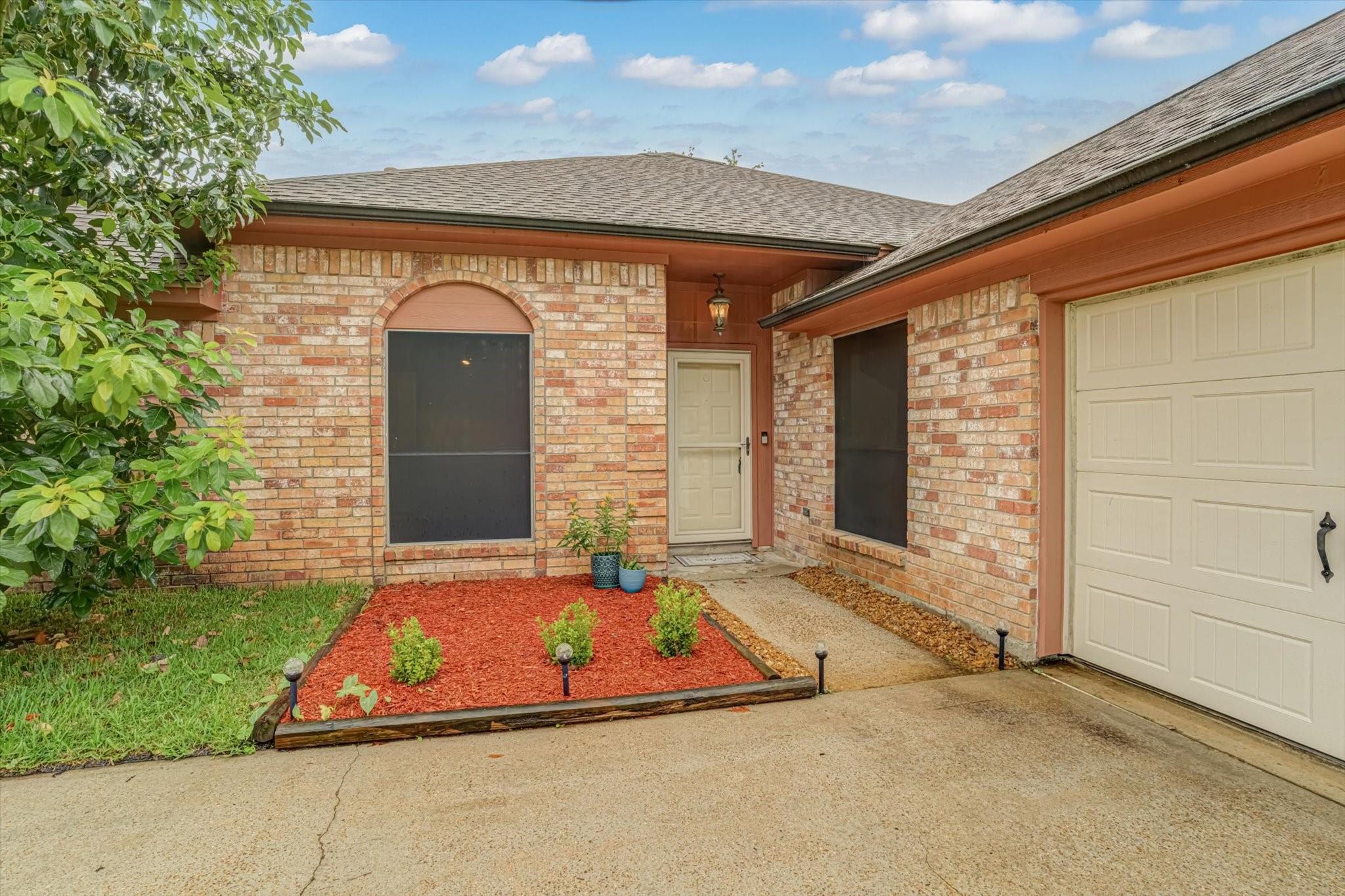139 Spanish Moss Lane