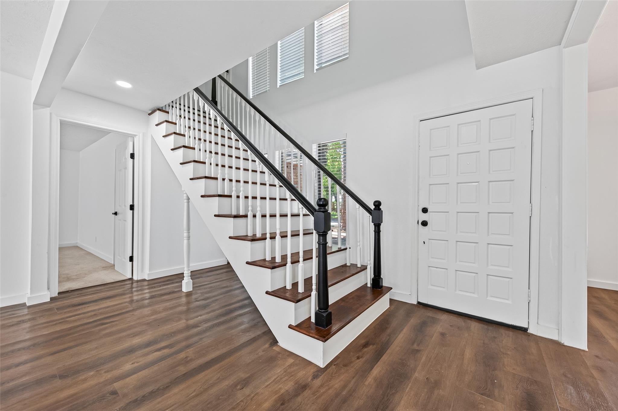 5411 Cobble Lane