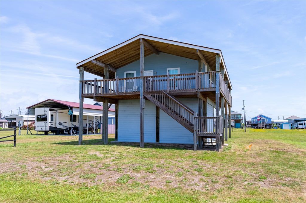 Photo of 964 S Sage Road, Crystal Beach, TX 77650 (MLS # 72220199)