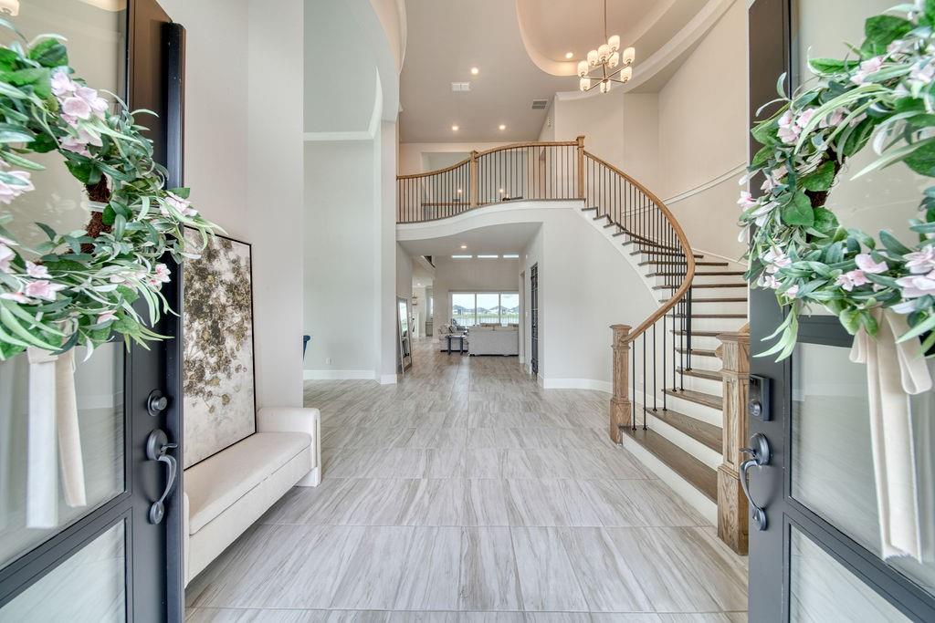 1783 Lake Crest Lane