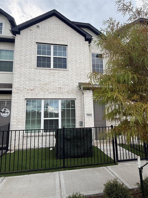 Photo of 12400 Greens Road #104, Atascocita, TX 77346 (MLS # 45634482)