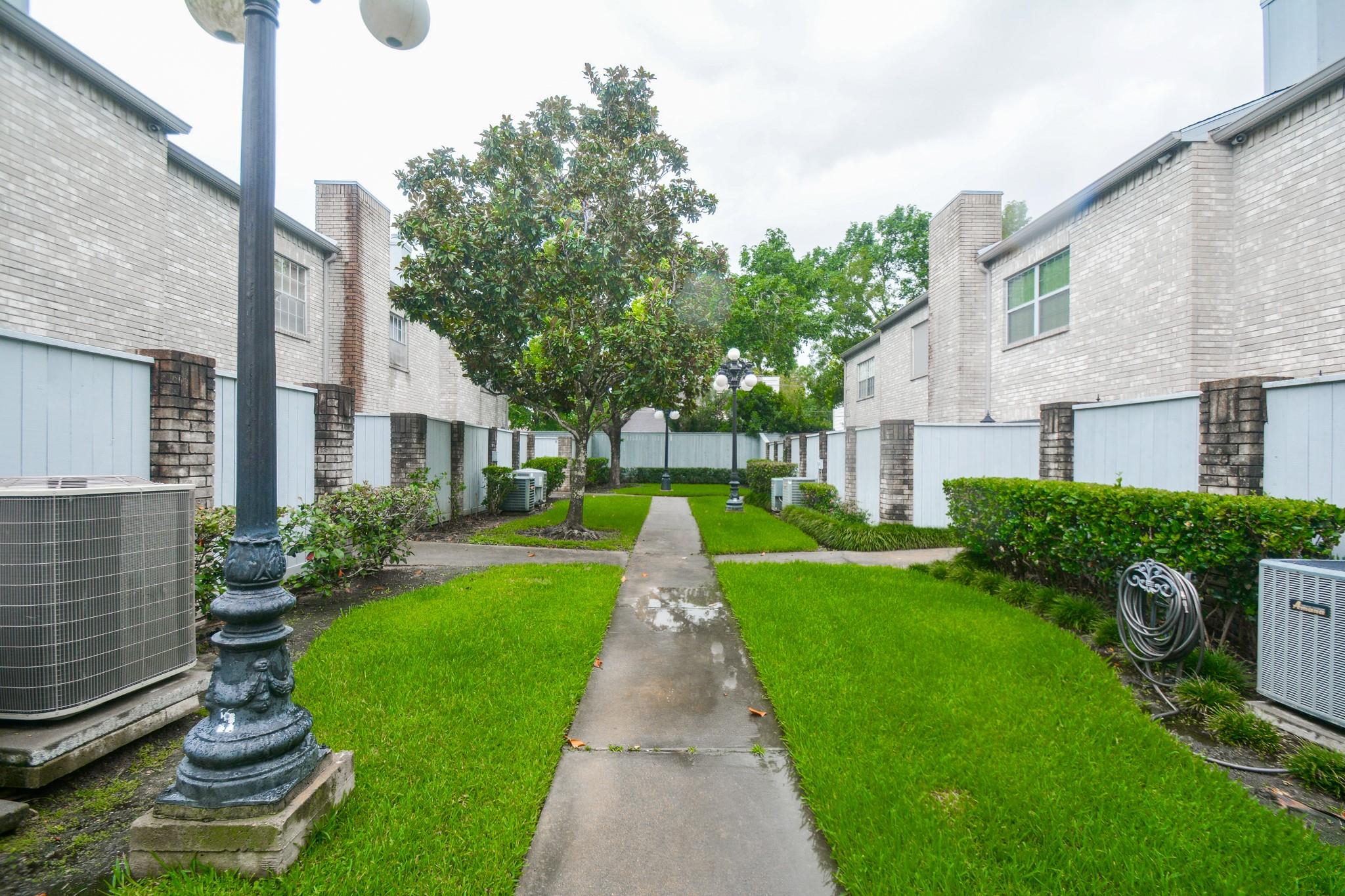 664 Wilcrest 664