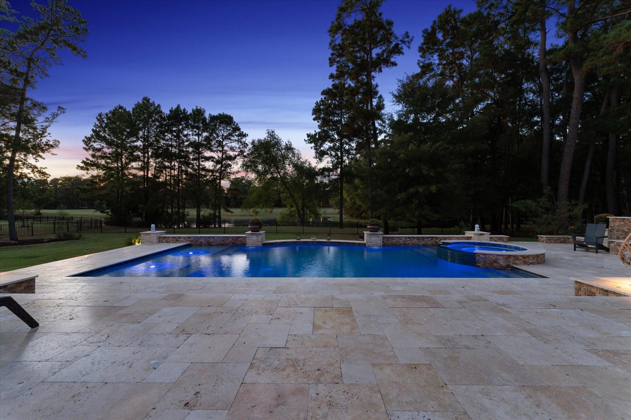 28733 Lakeside Green