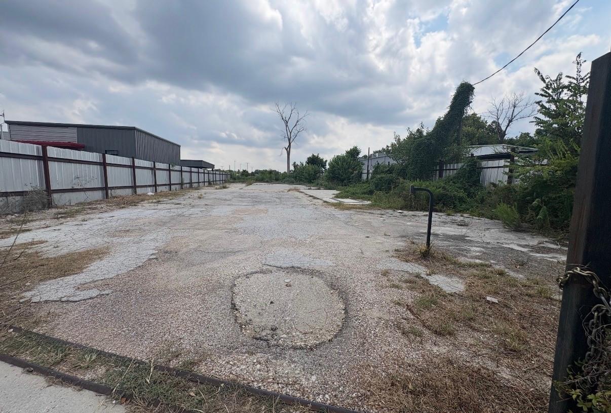 1904 Little York Road