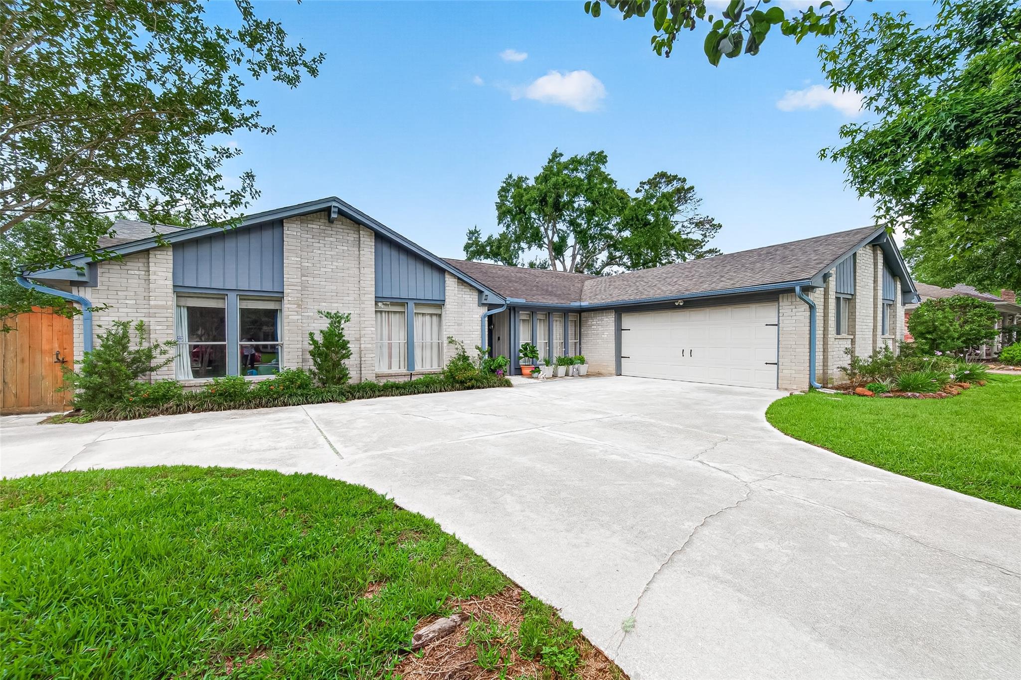 17611 Sorrel Ridge Drive