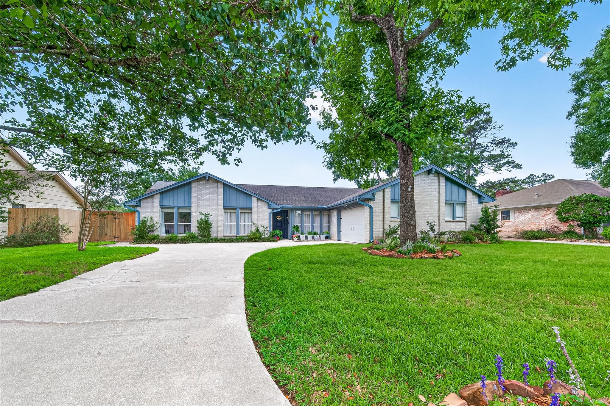 17611 Sorrel Ridge Drive