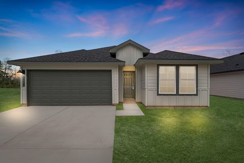 Photo of 3400 Canvasback Drive, Orange, TX 77632 (MLS # 25747698)