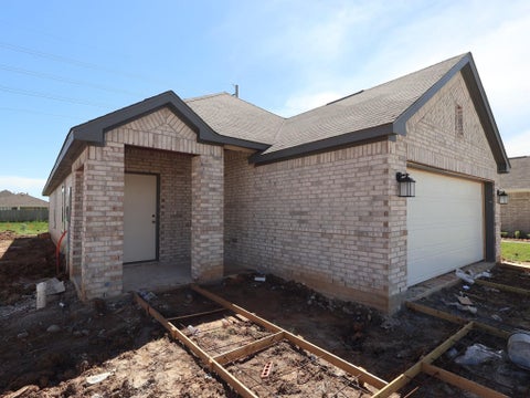 Homes For Sale - 1054 Garnet Star Drive<br/> Galveston County, La Marque, TX 77568