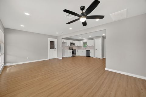 Photo of 4403 Botany Lane, Houston, TX 77047 (MLS # 8743489)