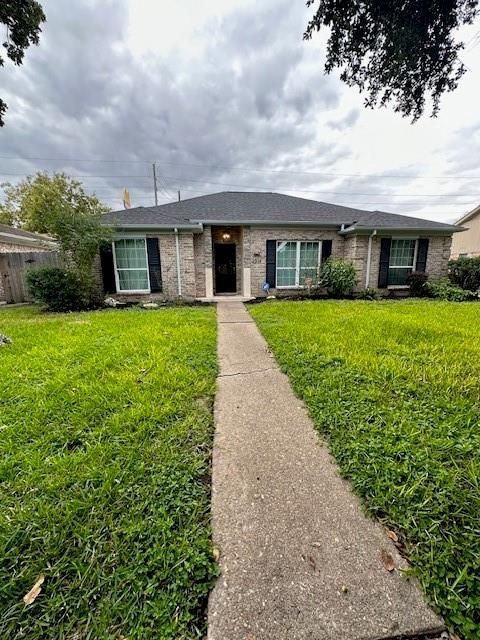 Photo of 2214 Briarview Drive, Houston, TX 77077 (MLS # 41825720)
