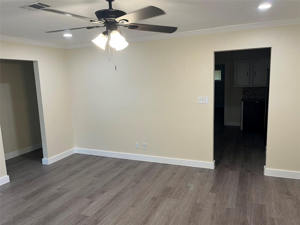 Photo of 8730 Cowart Street, Houston, TX 77029 (MLS # 22250592)