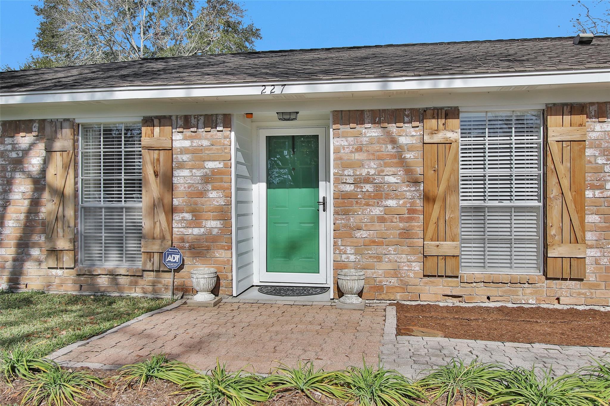 227 Crest Hill Drive