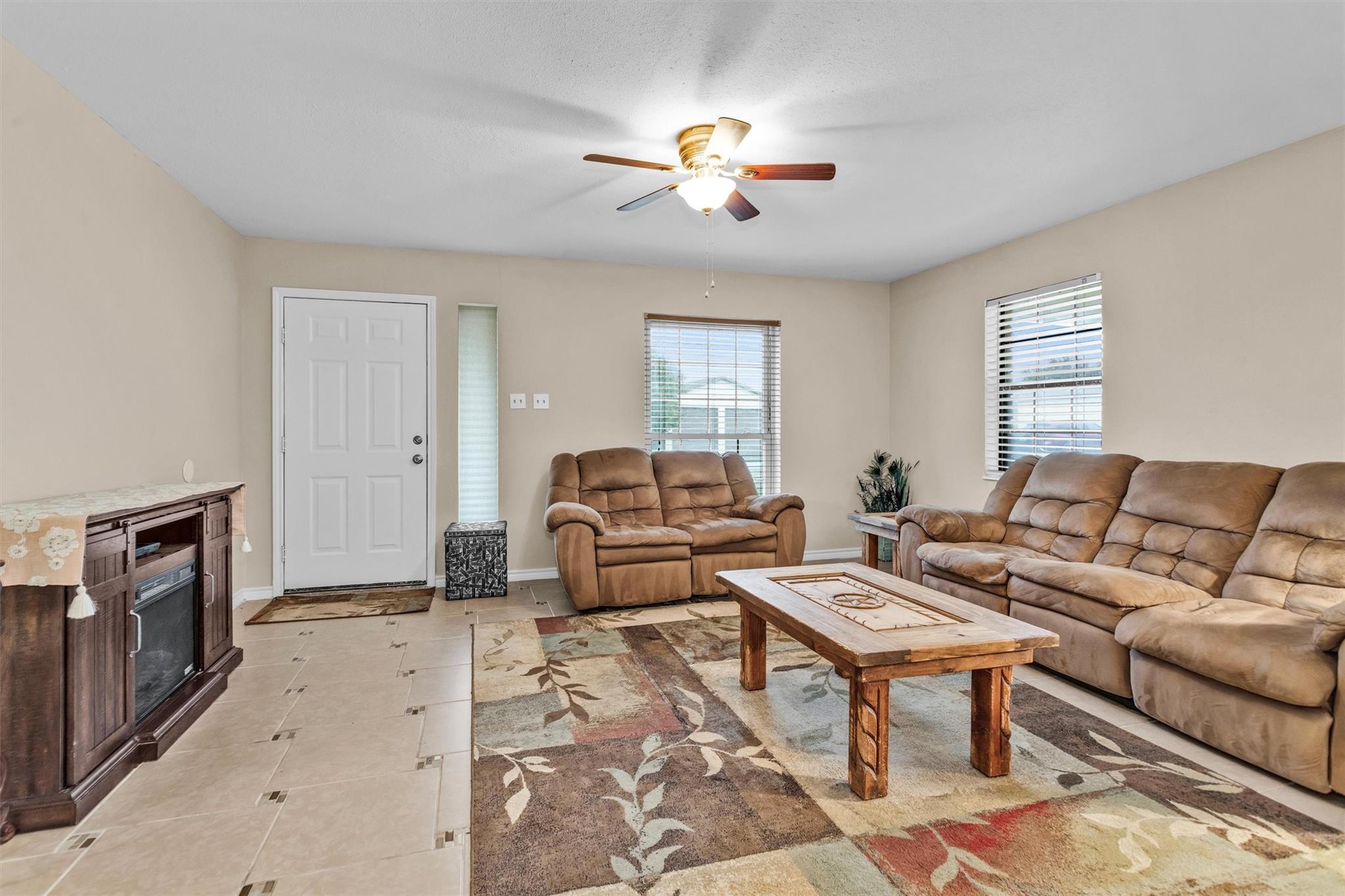 13677 Hillcrest Manor Drive