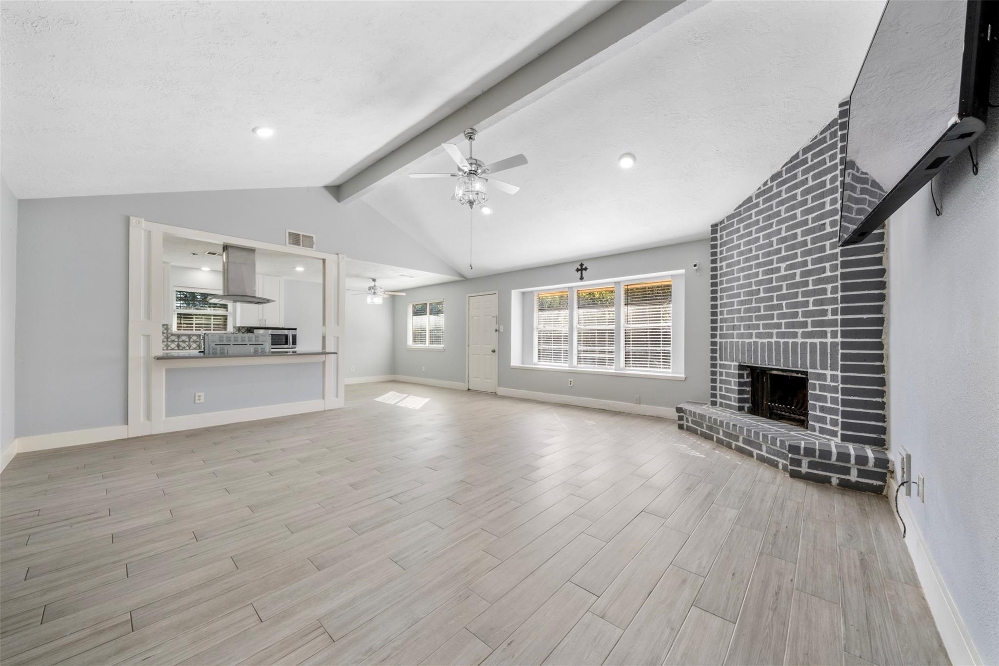 1035 Golden Nugget Court