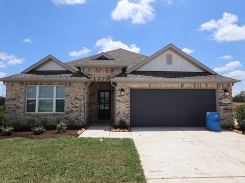 Homes For Sale - 1908 Sleeping Hills Drive<br/> Rosenberg, TX 77471
