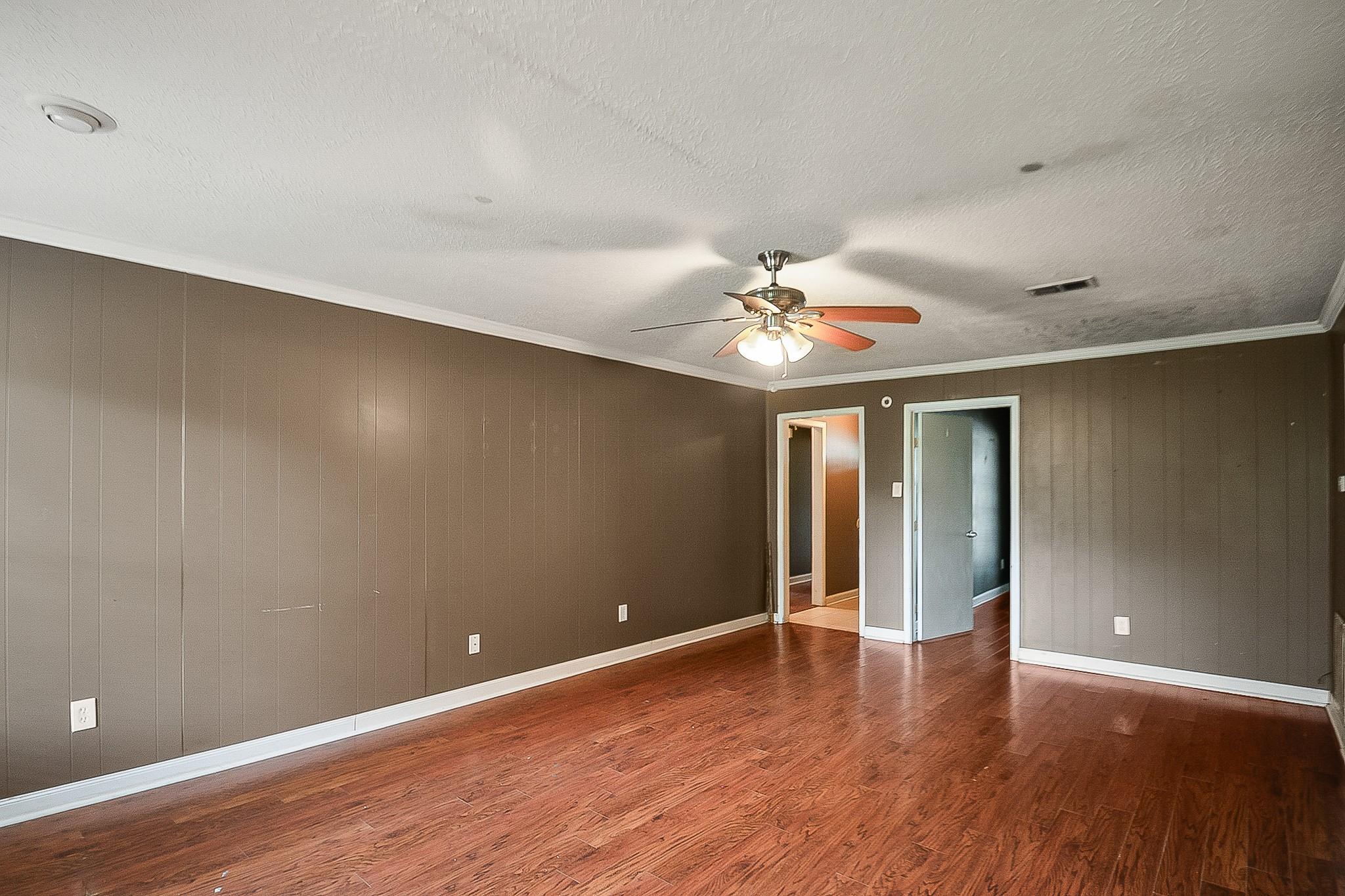 23538 Canyon Lake Drive