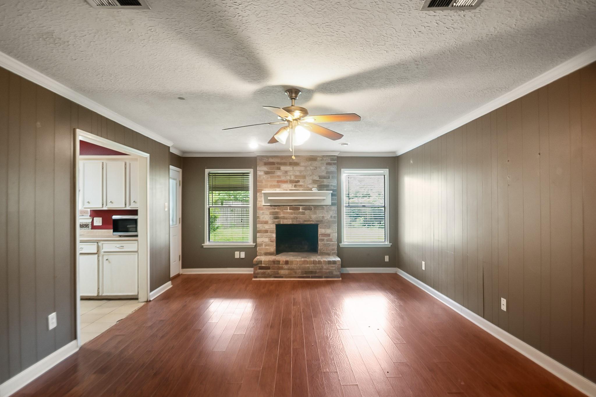 23538 Canyon Lake Drive